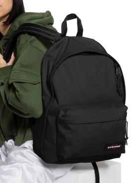 Mochila Eastpak Authentic Out Of Office Negro