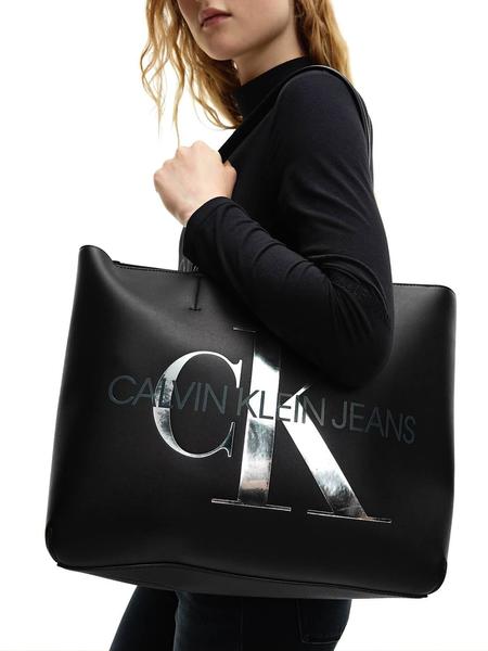 Bolso Calvin Klein Sculped Shopper