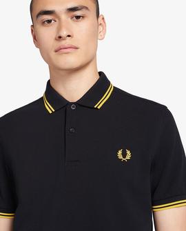 Polo Fred Perry Icónico Negro y Amarillo Para Hombre