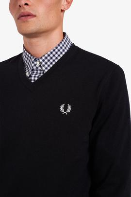 Jersey de Cuello Pico Negro Fred Perry Para Hombre