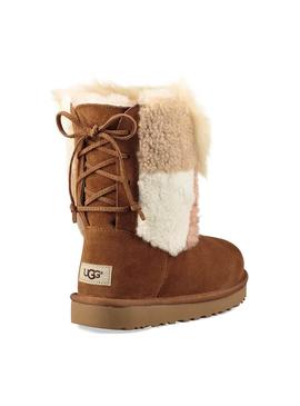 Botas UGG Classic Charm Patchwork Fluff