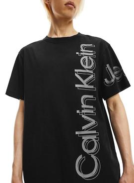 Camiseta Calvin Klein Jeans Vertical Bold Negro 