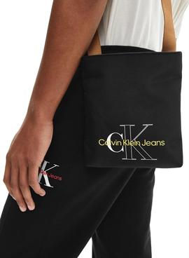 Bolso Calvin Klein Sport Essentials Flatpack Negro