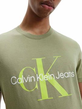 Camiseta Calvin Klein Seasonal Monogram Verde