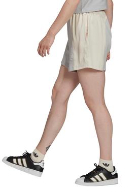 Short Adidas Adicolor Split Trefoil Beige y Gris