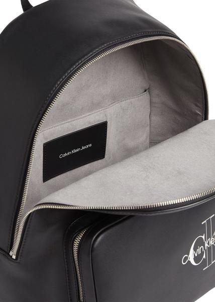 Mochila Calvin Klein Sculpted Negra