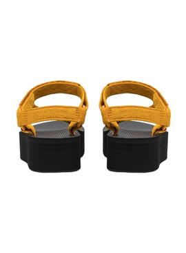 Sandalia Teva Flatform Universal Amarilla Mujer