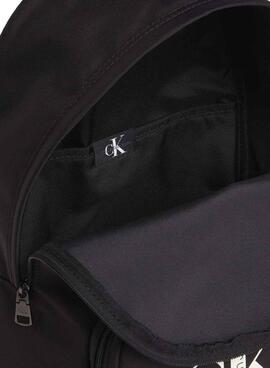 Mochila Calvin Klein Sport Essential Negra Hombre