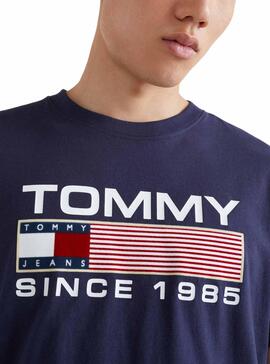 Camiseta Tommy Jeans Athletic Twisted Logo Marina