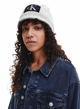 Gorro Calvin Klein Monologo Patch Blanco Mujer