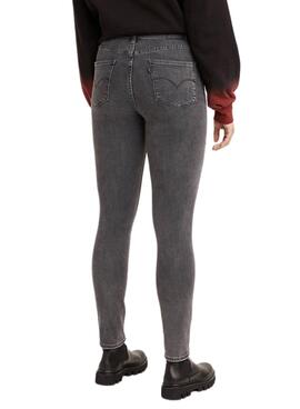 Pantalón Levis 721 High Rise Skinny Gris Mujer