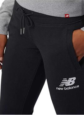 Pantalon New Balance Jogger Negro para Mujer