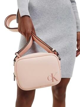 Bolso Calvin Klein Sculpted Camera Rosa Nude Mujer