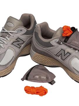 Zapatillas New Balance 2002R Gris para Hombre