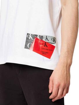 Camiseta Calvin Klein Discrupted Hombre Blanca