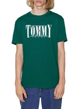 Camiseta Tommy Jeans Essential Serif Verde Hombre