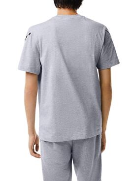 Camiseta Lacoste Bandas Logo para Hombre Gris