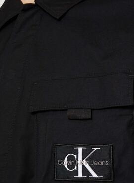 Camisa Calvin Klein Utility Cargo Negra Hombre 
