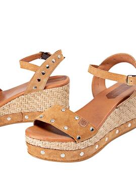 Sandalias Popa Arambol Tachas Camel para Mujer