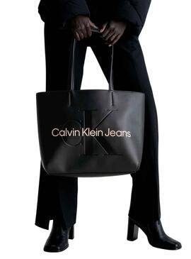 Bolso Calvin Klein Sculpted Shopper Negro Mujer