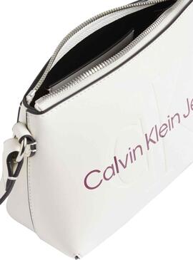 Bolso Calvin Klein Sculpted Pouch Blanco para Muje