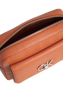 Bolso Calvin Klein Re-Lock Camera Naranja Mujer