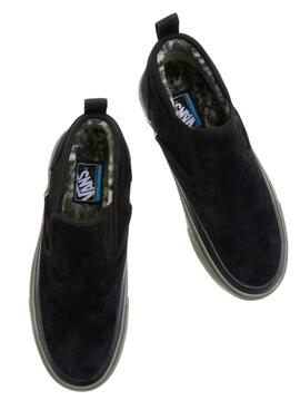 Zapatillas Vans UA Mid Slip Negro Para Hombre