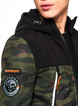 Chaqueta Superdry Softshell Camo Hybrid Hombre