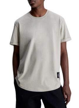 Camiseta Calvin Klein Jeans Badge Turn Beige