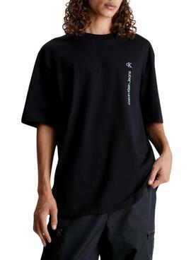 Camiseta Calvin Klein Vertical Institutional Negro