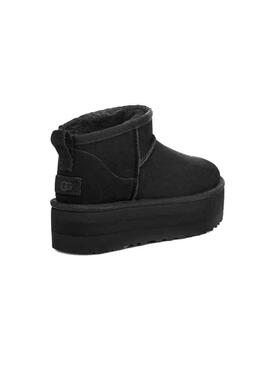 Botas UGG Classic Ultra Mini Plataforma Negro