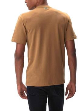 Camiseta Lacoste Insignias Camel Para Hombre