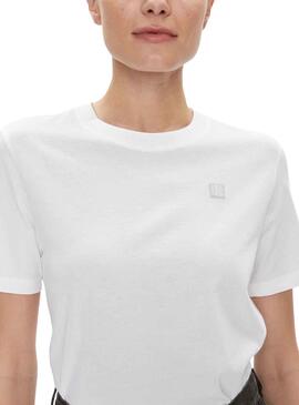 Camiseta Calvin Klein Embro Blanco Para Mujer