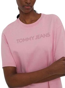 Camiseta Tommy Jeans Bold Rosa Para Mujer