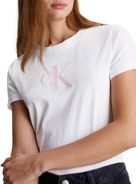 Camiseta Calvin Klein Satin Slim Blanco Para Mujer