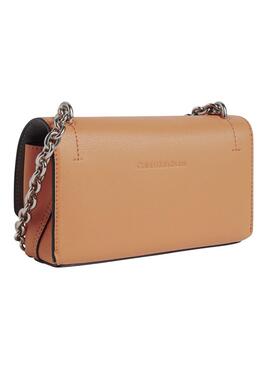 Bolso Calvin Klein Jeans Monogram Minimal marrón para mujer