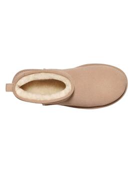 Botas UGG Australia Classic Ultra Mini Platform Beige Mujer. 50-70 caracteres.