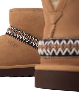 Botas UGG Australia Classic Mini Crescent Camel Mujer.