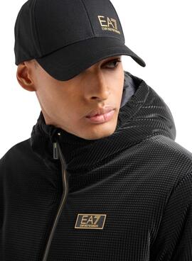 Gorra Emporio Armani EA7 Core negro y dorado para hombre