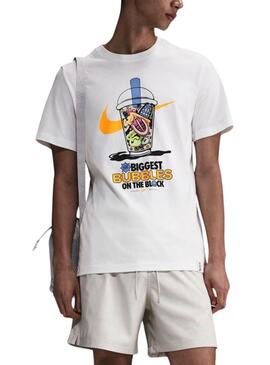 Camiseta Nike Sportswear blanca con estampado para niño