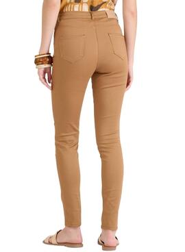 Pantalón Naf Naf Pitillo marrón para mujer