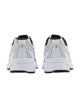 Zapatillas New Balance U740 blanco y negro para mujer