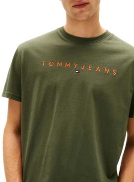Camiseta Tommy Jeans Linear Logo verde para hombre