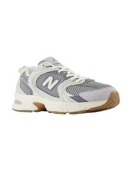 Zapatillas New Balance 530 blanco y gris para mujer
