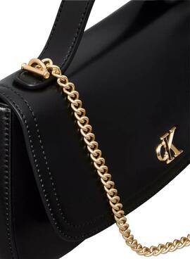 Bolso Calvin Klein Jeans cadena Ck negro para mujer