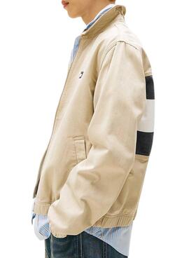 Chaqueta Tommy Jeans Essential Flag beige para hombre