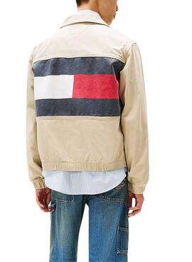 Chaqueta Tommy Jeans Essential Flag beige para hombre