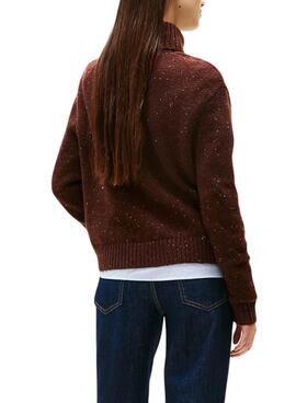 Jersey Tommy Jeans Turtleneck marrón para mujer