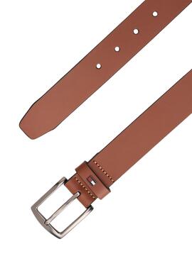 Cinturón Tommy Hilfiger de piel Denton con logo camel para hombre