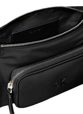 Bolso Calvin Klein bolsillos nailon satinado negro para mujer